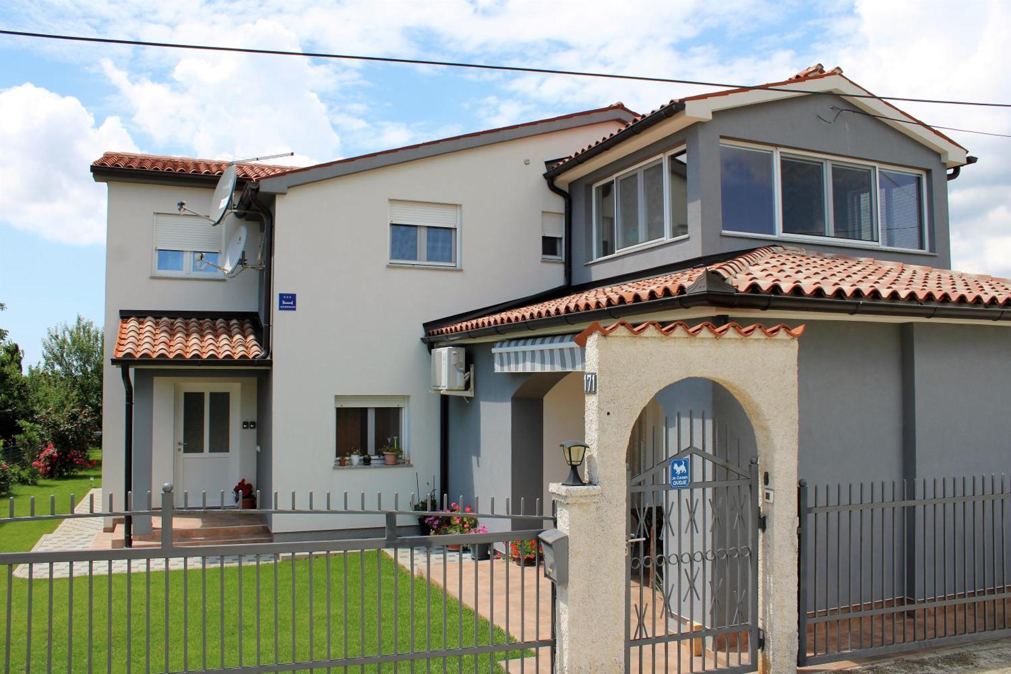 Apartments Nelle Pula Exterior foto